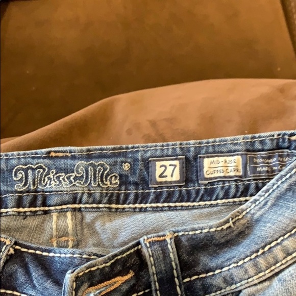 Capris/Crop style jeans - Picture 7 of 7